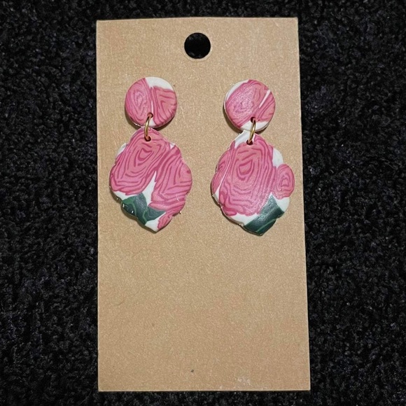 Blue Willow Boutique - Picture 1 of 1